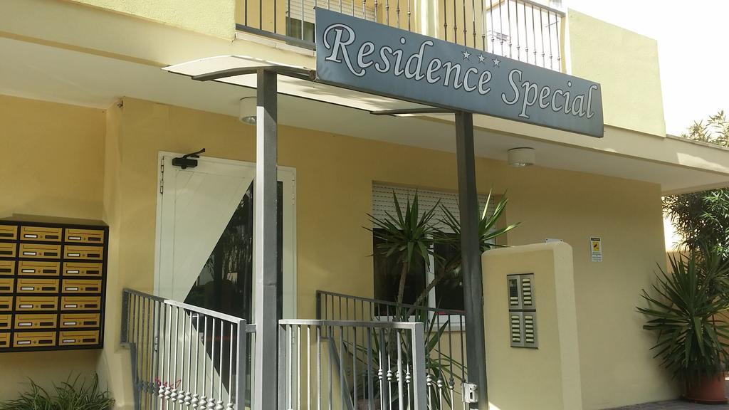 Residence Special Rimini Extérieur photo